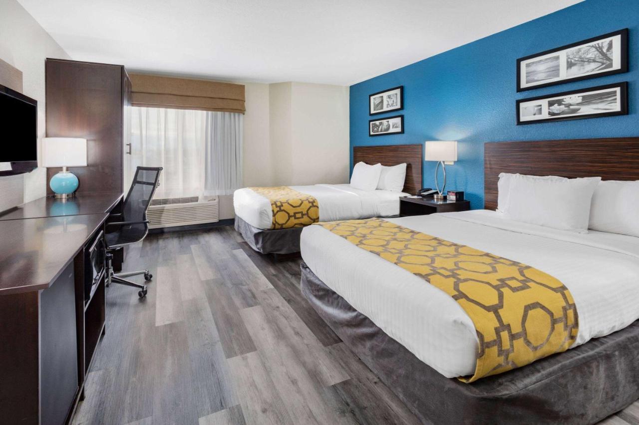 Baymont By Wyndham Milan Hotel Luaran gambar