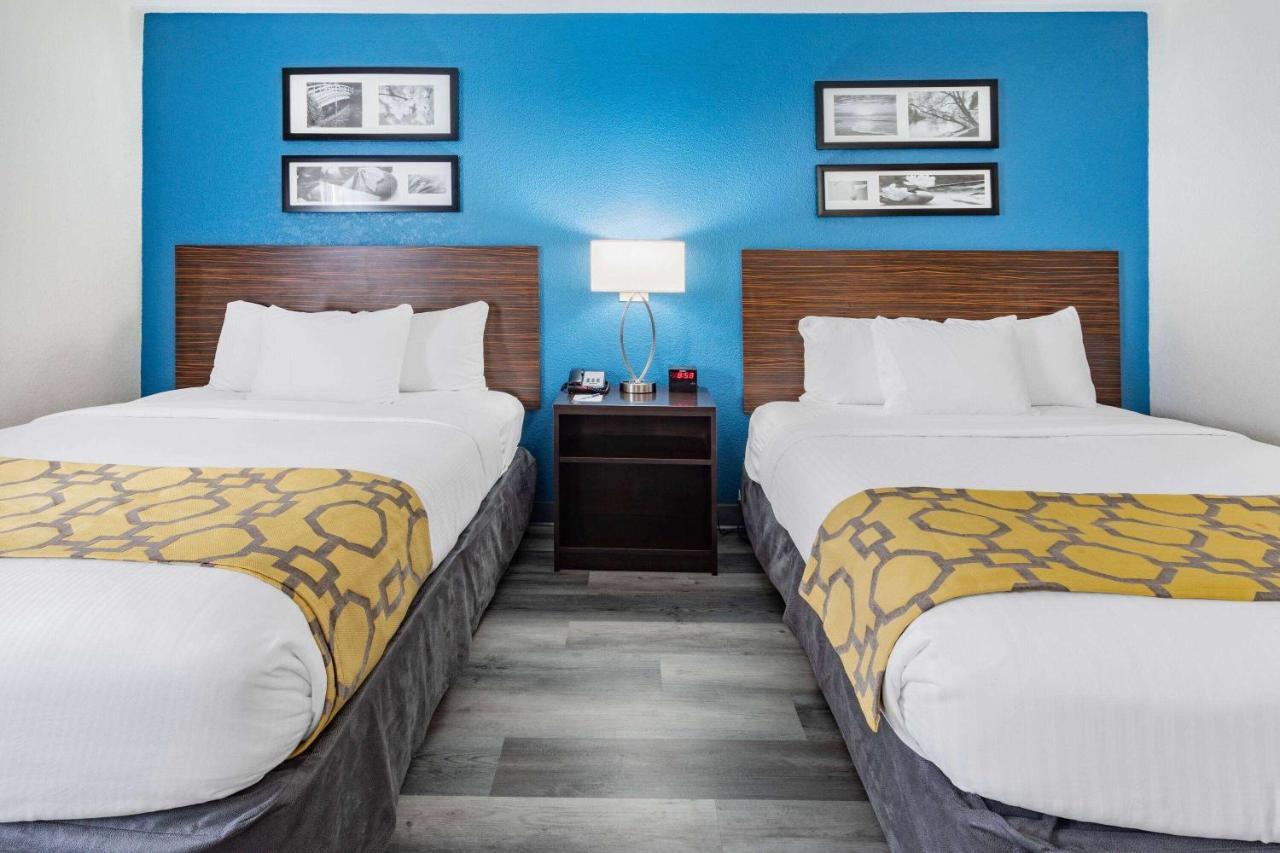 Baymont By Wyndham Milan Hotel Luaran gambar